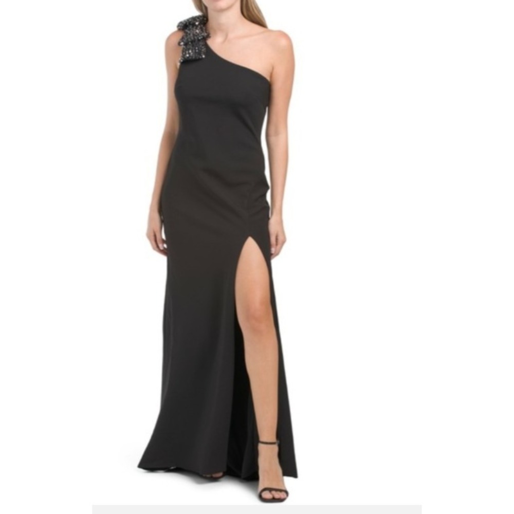 Ieena MacDuggal Dress Gown Size 6 Black One Shoulder Silver Sequins Bow‎